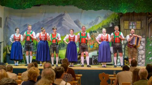 02_TirolerAbend_082_Musik_DKoasara_20250529