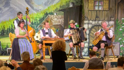 02_TirolerAbend_085_Musik_Schlierseer_20250529