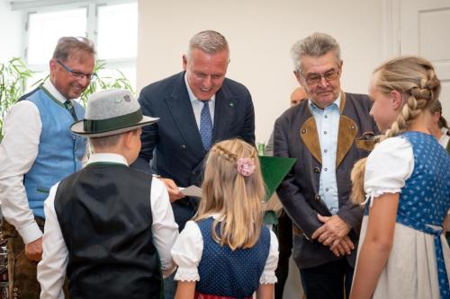 Landeshauptmann Mario Kunasek beim Empfang für die Harmonika-Talente in der Grazer Burg © Land Steiermark/ Streibl